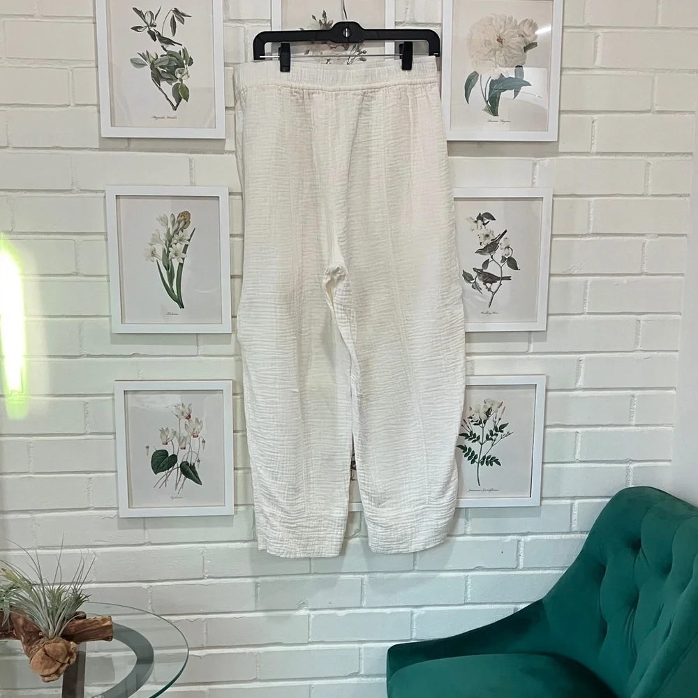 Madewell Cream Gauze Barrel Leg Pants (slight taper at the bottom) with Pockets - Picture 2 of 5